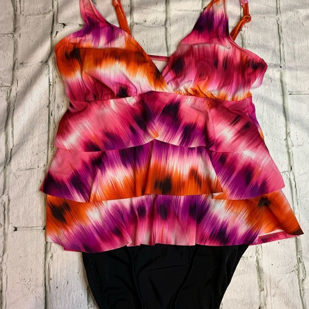 Tropical Escape Pink Ruffle One Piece Swim Suit Size 8